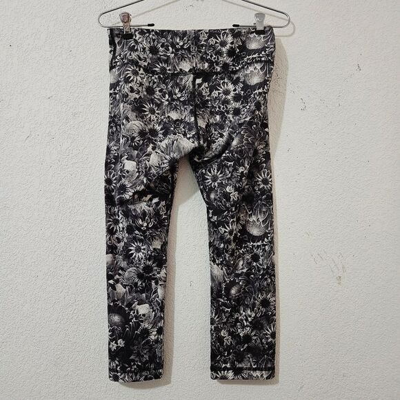 Lululemon athletica wunder crop flowabunga black angel wing size 8 women - Picture 3 of 6